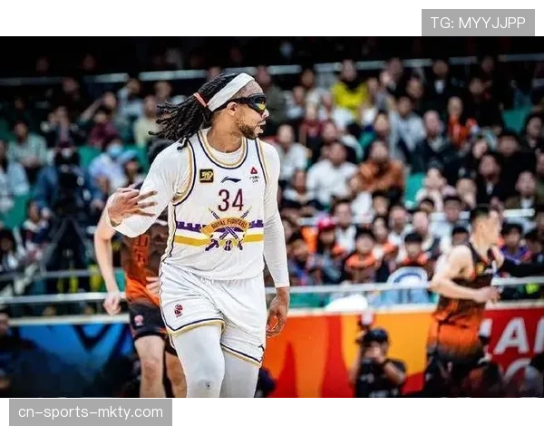 广厦新签马利克威廉姆斯已完成注册 塔克因感冒被取消注册资格